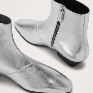 Banana Republic Metallic Silver Ankle Booties